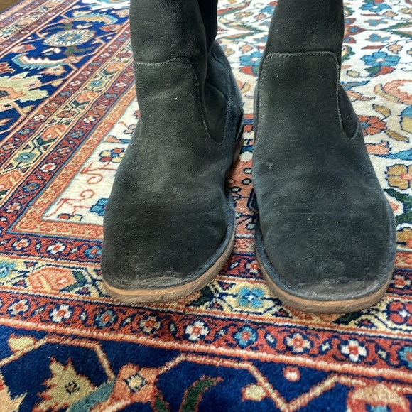 Ugg Boots used. - Picture 7 of 7